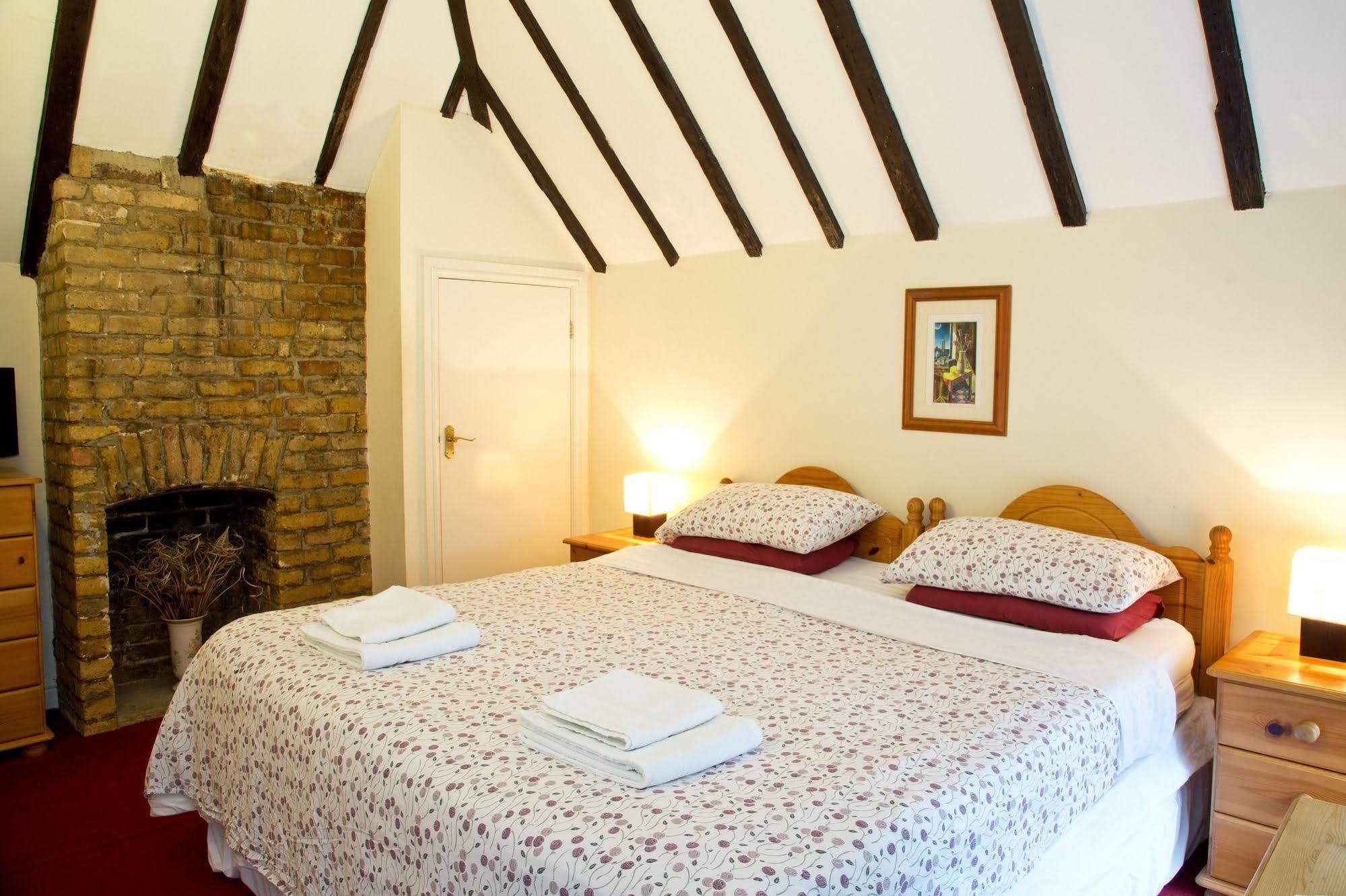 Bed and Breakfast Detling Coachhouse Maidstone Exteriér fotografie